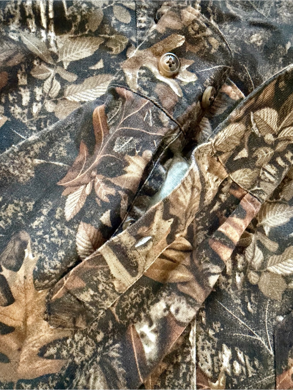 C.E. Schmidt Workwear Men's XL Camo Shirt Oak Leaf Bark Print Cotton Hunting - Picture 3 of 5